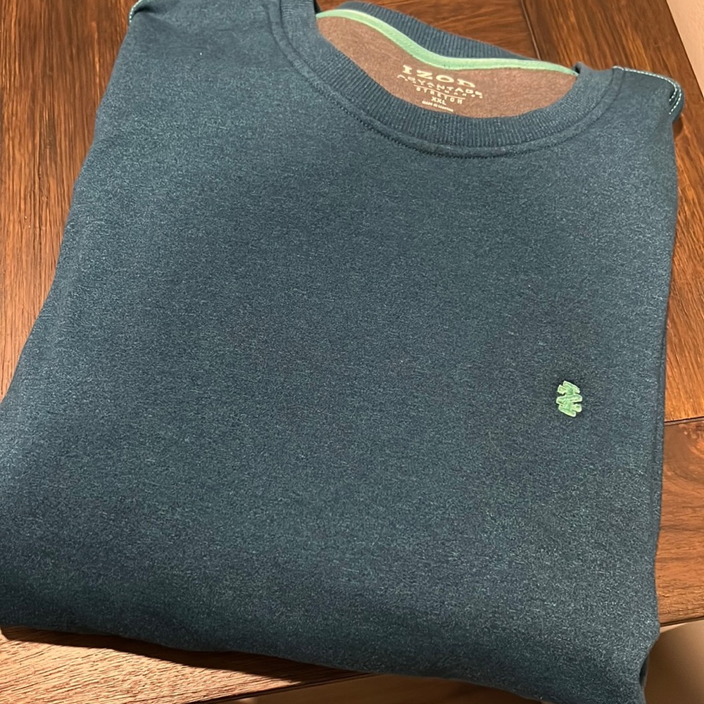 Mens IZOD sweater